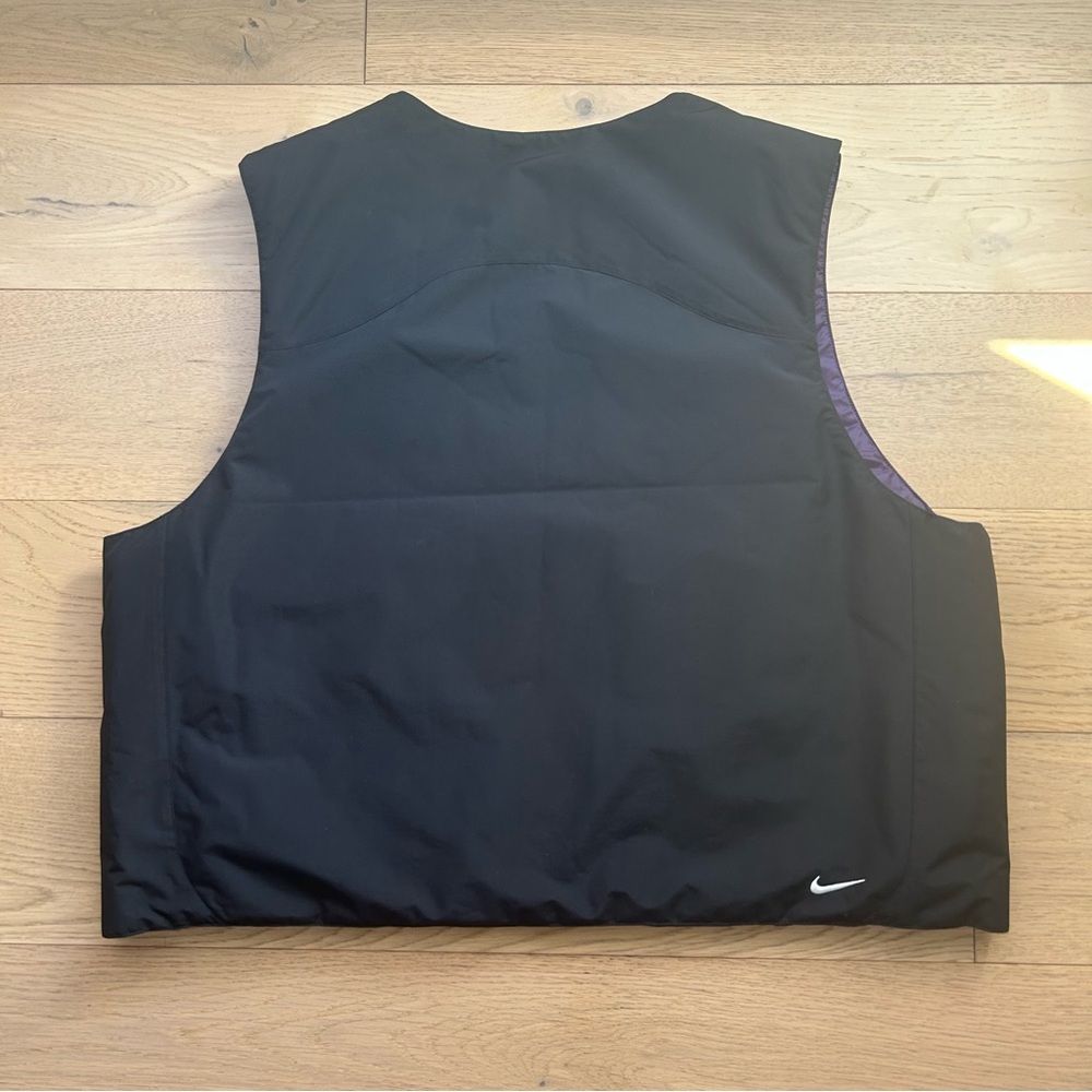 Nike ACG "Skull Peak" PrimaLoft®
Reversible Vest - Picture 4 of 8